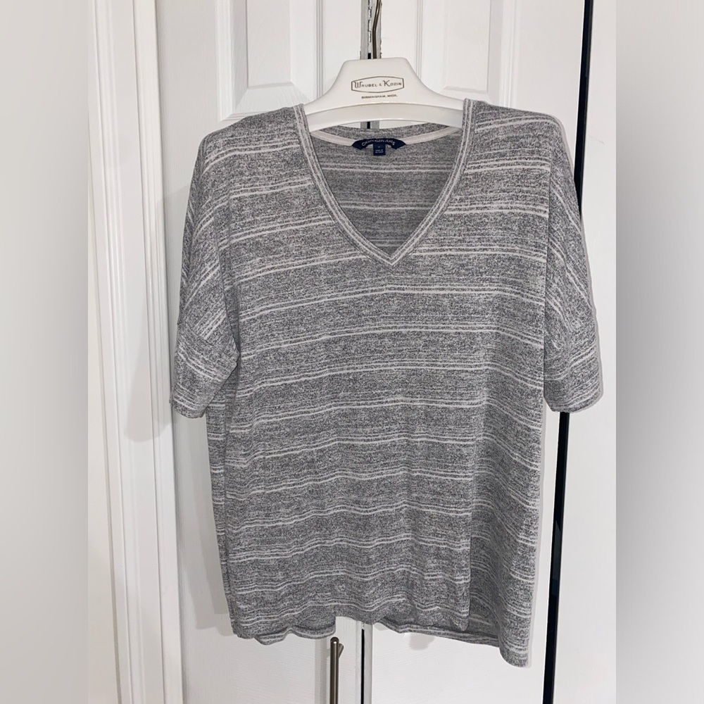 CALVIN KLEIN JEANS Women Gray Striped Short Sleeve T-Shirt M